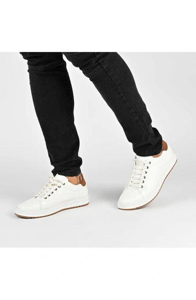 Vance Co. Robby Vegan Leather Casual Sneaker In White