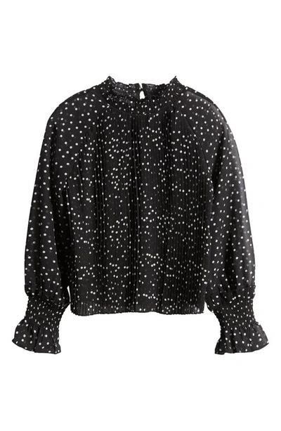 Nikki Lund Jenna Pleated Blouse In Black
