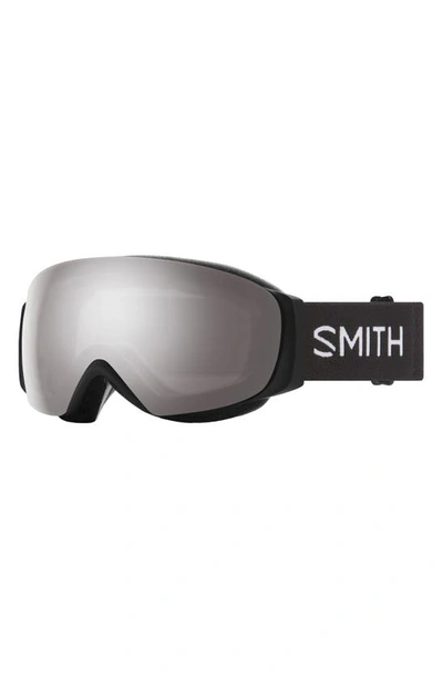 Shop Smith I/o Mag™ 164mm Snow Goggles In Black / Chromapop Platinum