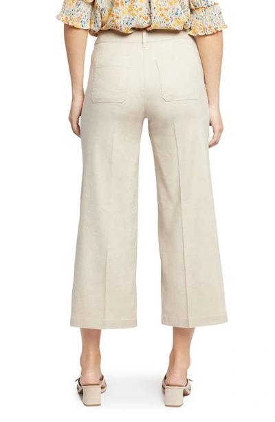 Shop Nydj Linen Blend Crop Wide Leg Pants In Feather