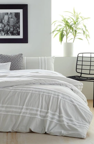 Dkny Chenille Stripe Comforter & Shams Set In Silver