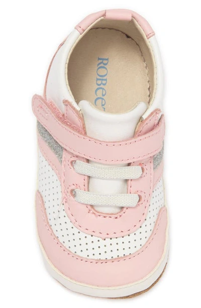 Robeez Eliza Glitter Sneaker In Pink