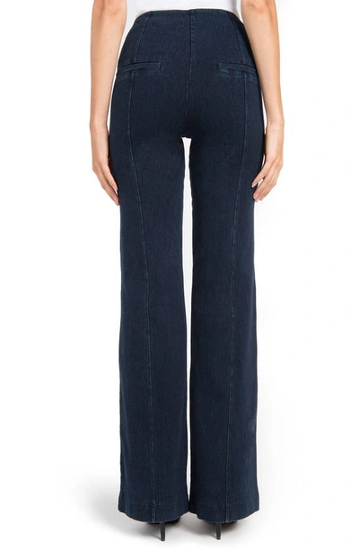 Lyssé Flared Pull-on Jeans In Indigo