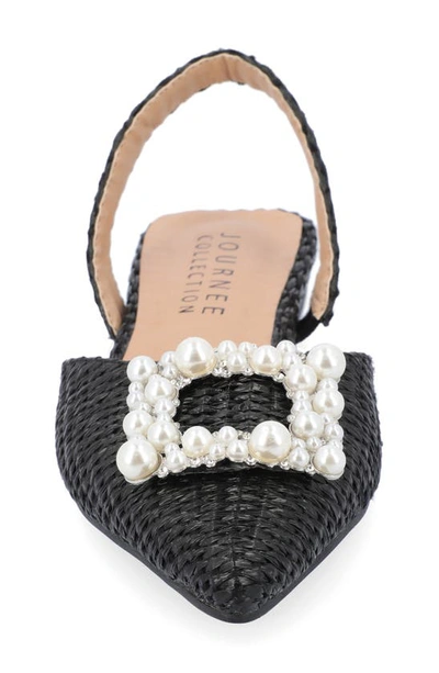 Journee Collection Hannae Flat In Black