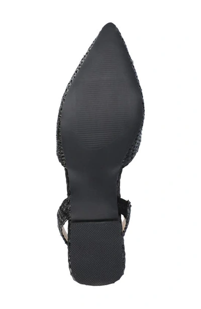 Journee Collection Hannae Flat In Black