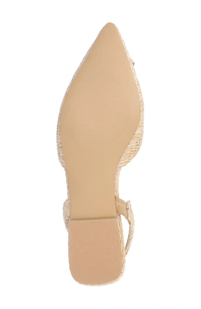 Journee Collection Hannae Flat In Natural