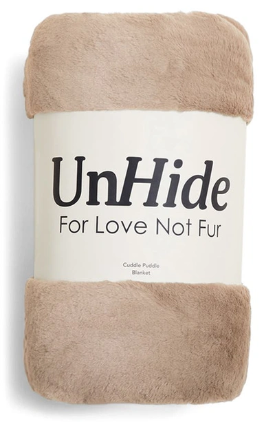 Unhide Lil Marsh Family Faux Fur Blanket In Mocha Shar-pei