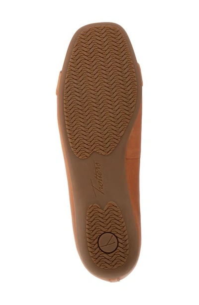 Trotters Extra Wide Width Sizzle Flat In Brown