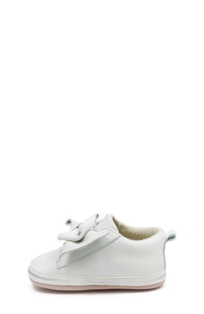 Robeez Aria Leather Bootie In White