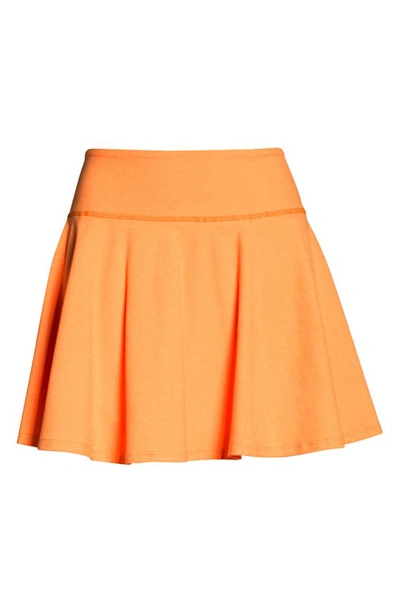 Shop Beyond Yoga Hot Shot Spacedye Skirt In Mango Pop Heather