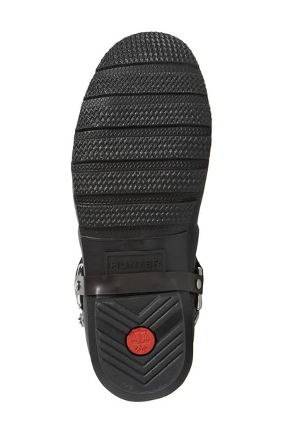 Shop Noir Kei Ninomiya X Hunter Original Tall Studded Harness Waterproof Rain Boot In Black