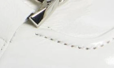 Wonders Chain Detail Slingback Pump In White Patent