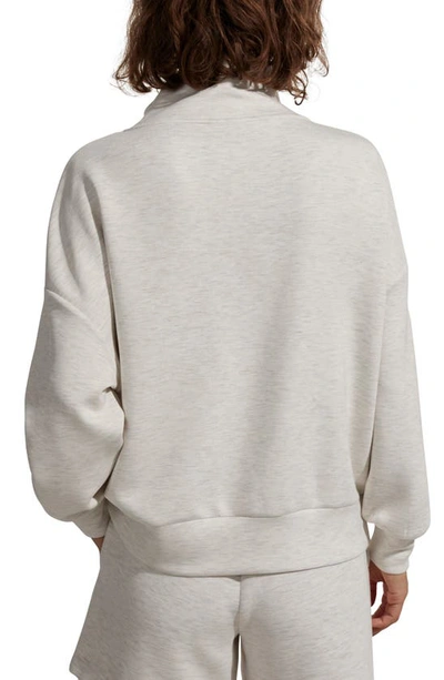 Varley Womens Ivory Marl Davidson Relaxed-fit Stretch-woven Sweatshirt In Ivory Marl