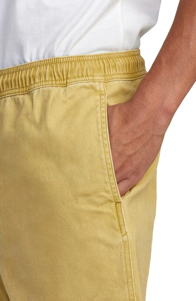 Rvca Escape Solid Shorts In Southern Moss