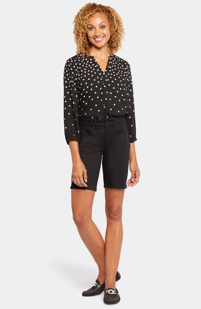 Nydj Ella Floral Print Side Slit Bermuda Shorts In Black