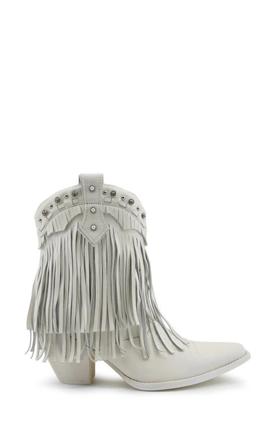 Zigi Finlandia Fringe Western Boot In White Leather