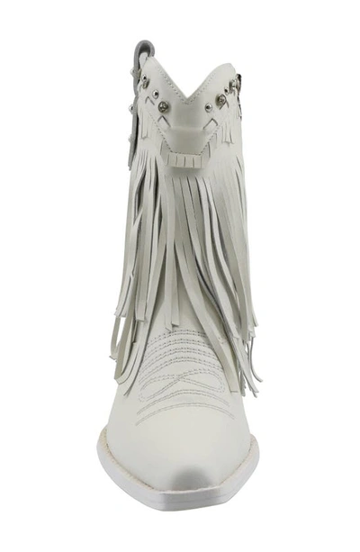 Zigi Finlandia Fringe Western Boot In White Leather