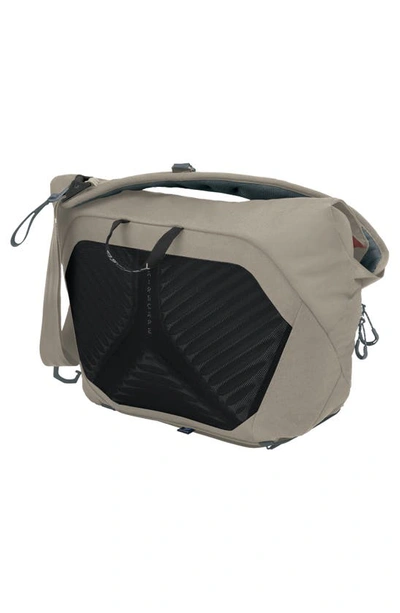 Osprey Metron 18 Messenger Bag In Tan Concrete