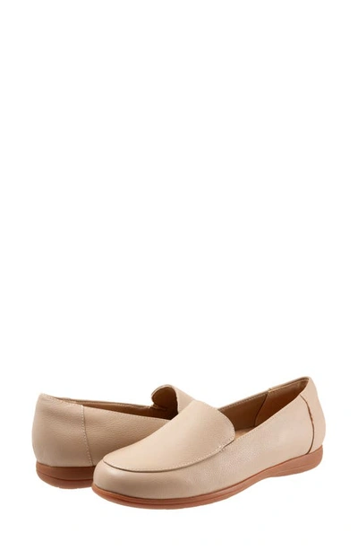 Shop Trotters Deanna Loafer In Beige