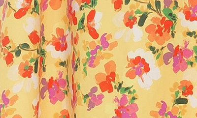 Alexia Admor Gracie Sweetheart Slit Dress In Yellow Garden