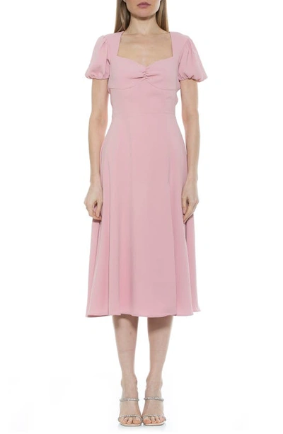 Shop Alexia Admor Gracie Sweetheart Slit Dress In Blush