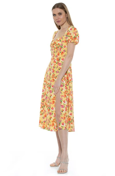 Alexia Admor Gracie Sweetheart Slit Dress In Yellow Garden