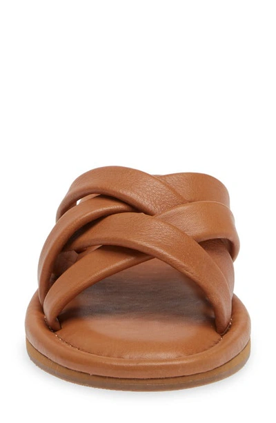 Shop Madewell Francine Puffy Woven Slide Sandal In Desert Camel