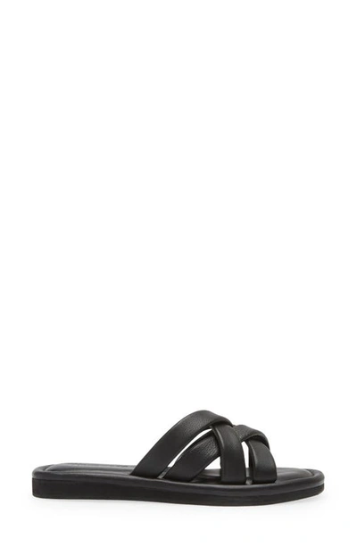 Shop Madewell Francine Puffy Woven Slide Sandal In True Black