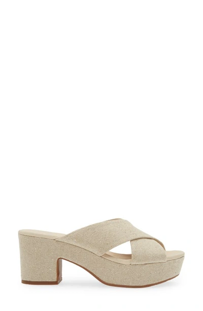 Chocolat Blu Gio Block Heel Sandal In Natural Linen