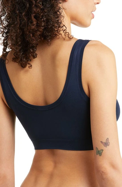 Shop Hanro Touch Feeling Sports Bra In 1610 - Deep Navy