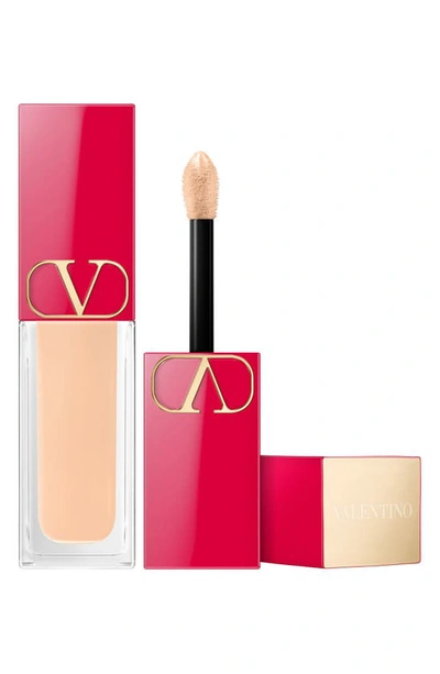 Shop Valentino Very  Concealer In Ligr1