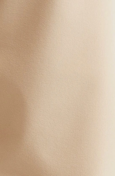 Mizzen + Main Helmsman Performance Slim Tapered Leg Pants In Hummus Solid