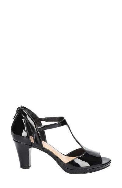 Easy Street Flash Womens Patent Peep Toe Heel Sandals In Black Patent