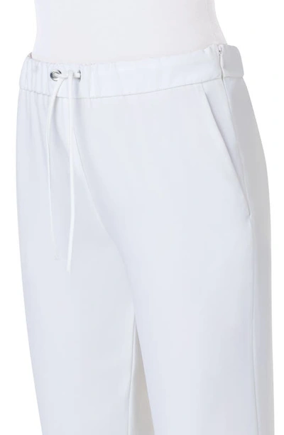 Shop Akris Punto Mike Split Hem Crepe Pants In Cream