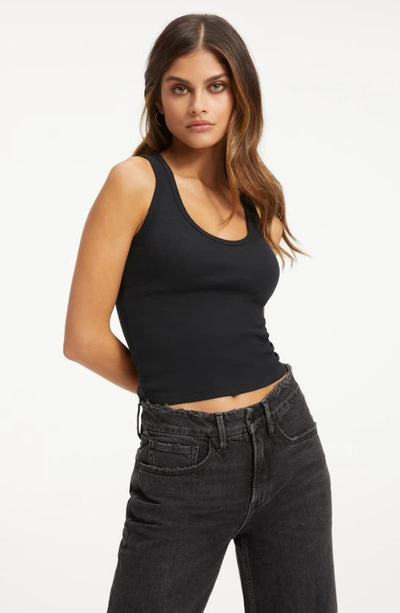 Good American Fitted Scoop Neck Stretch Organic Cotton Tank In Black001
