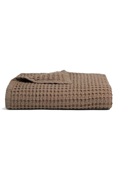 Parachute Waffle Cotton Throw Blanket In Mink