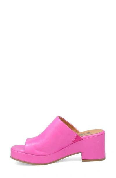 Miz Mooz Gwen Platform Sandal In Fuchsia