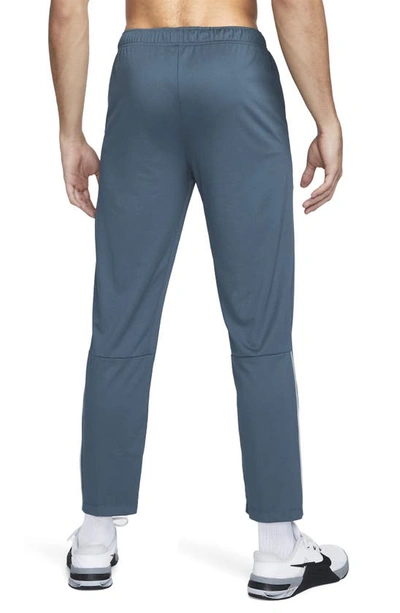 mens nike epic knit pants