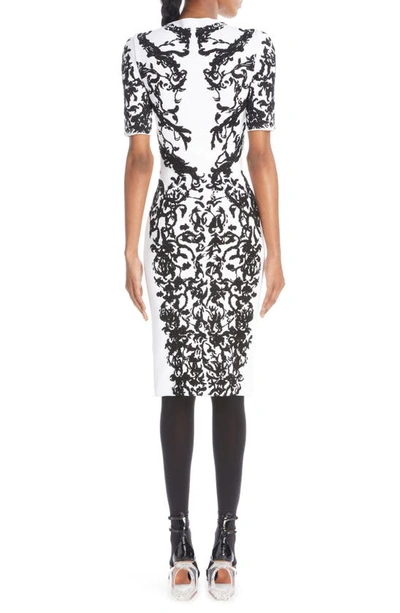 Shop Alaïa Calli Padded Shoulder Midi Dress In Blanc/ Noir