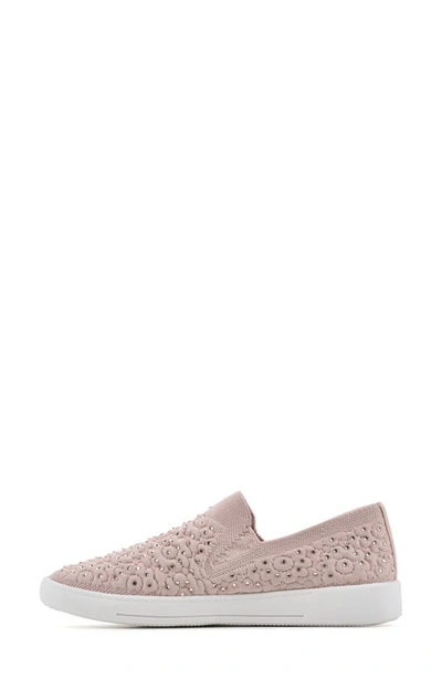 White Mountain Footwear Unit Knit Slip-on Sneaker In Mauve/ Fabric
