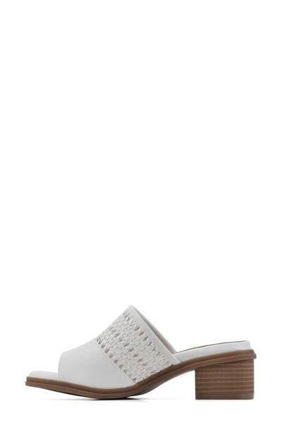 Cliffs By White Mountain Corley Heeled Mule In White/ Burnished/ Smooth
