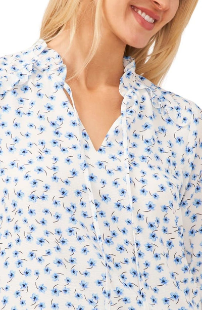 Cece Floral Split Neck Blouse In New Ivory