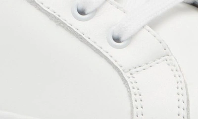 Common Projects Retro Low Top Sneaker In White/ Black