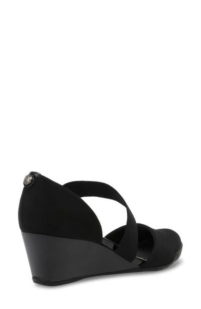 Anne Klein Tara Wedge Pump In Black Multi