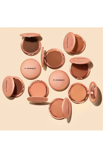 Shop Mac Cosmetics Skinfinish Sunstruck Matte Bronzer In 06matte Medium Rosy