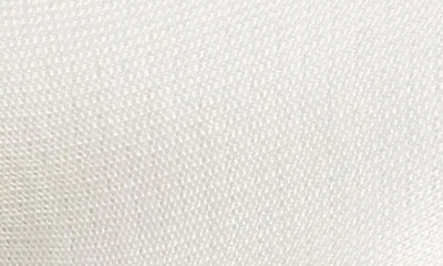Portolano Oblong Wrap In White