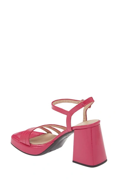 Wonders Block Heel Sandal In Orchid Patent