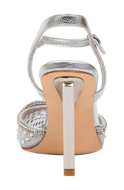 Lady Couture Gloria Embellished Pump In Silver