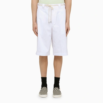 Shop Drôle De Monsieur | White Bermuda Shorts With Belt