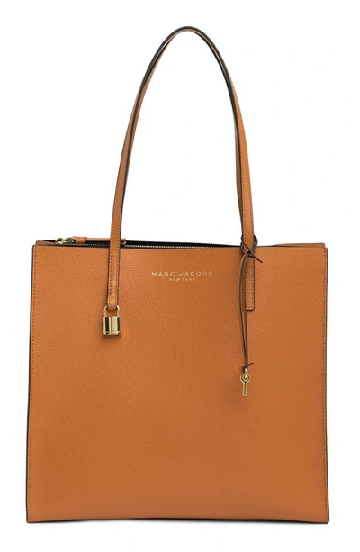 Marc Jacobs The Grind Tote In Smoked Almond